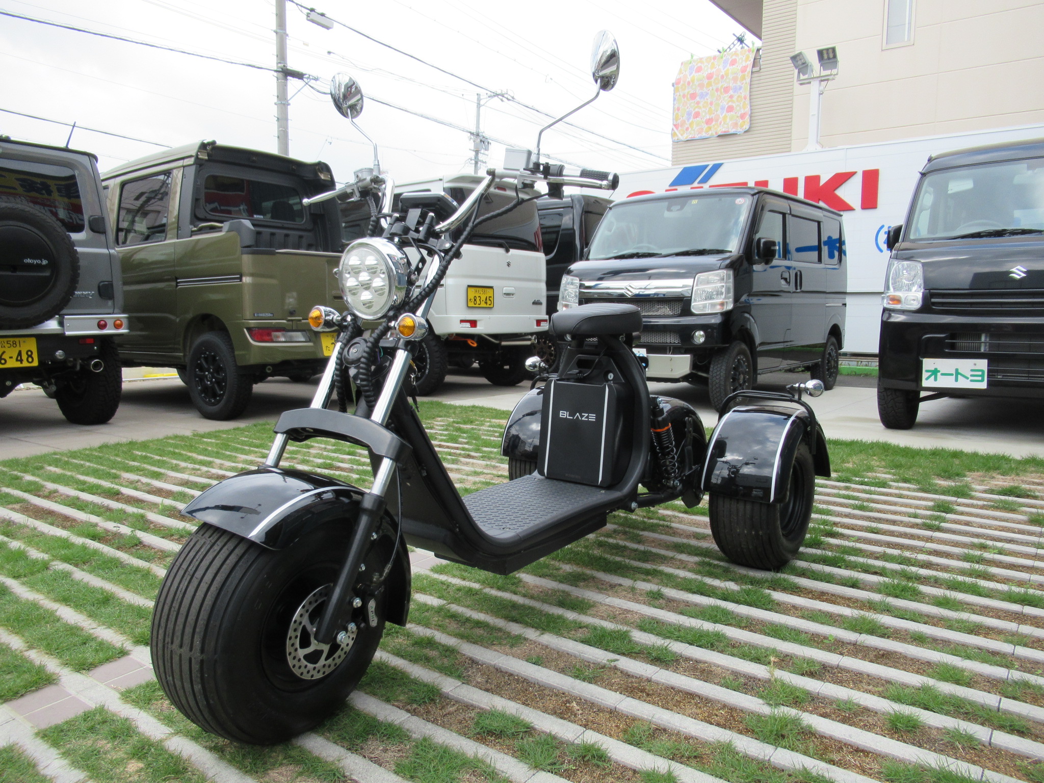 Ev Trikeの取り扱いも始めました オートヨは車検 整備 新車 中古車販売を行ってる会社 Ev Trikeの取り扱いも始めました オートヨは車検 整備 新車 中古車販売を行ってる会社